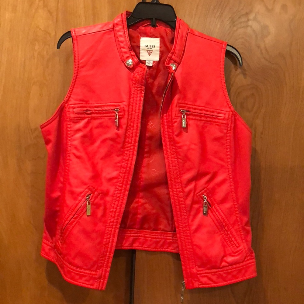Guess vest